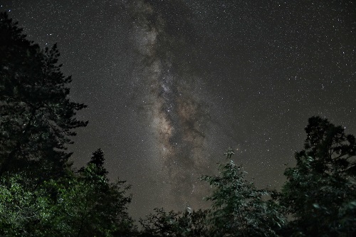 武夷山国家公园的璀璨星河 朱滨清摄.jpg 武夷山国家公园的璀璨星河 朱滨清摄.jpg